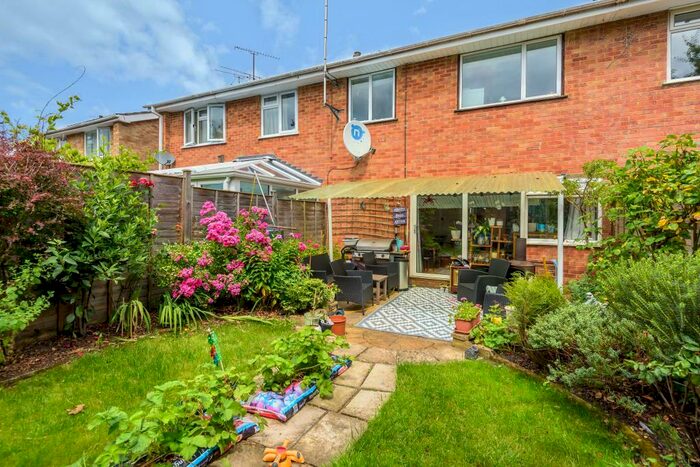 3 Bedroom Terraced House To Rent In Wokingham, Berkshire, RG41