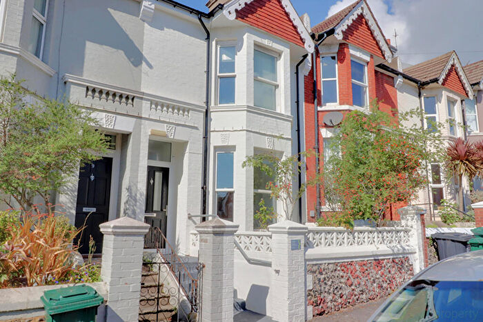 5 Bedroom Terraced House To Rent In Hollingbury Road, Brighton, BN1