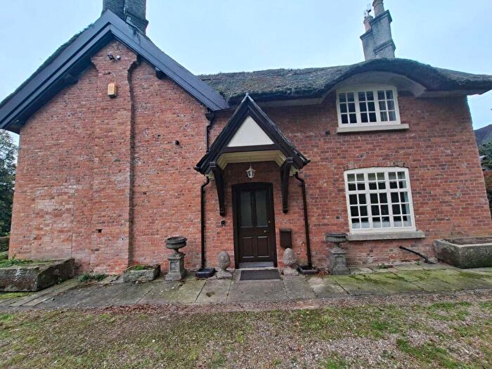 6 Bedroom Detached House To Rent In Ashbourne, Derbyshire, DE6
