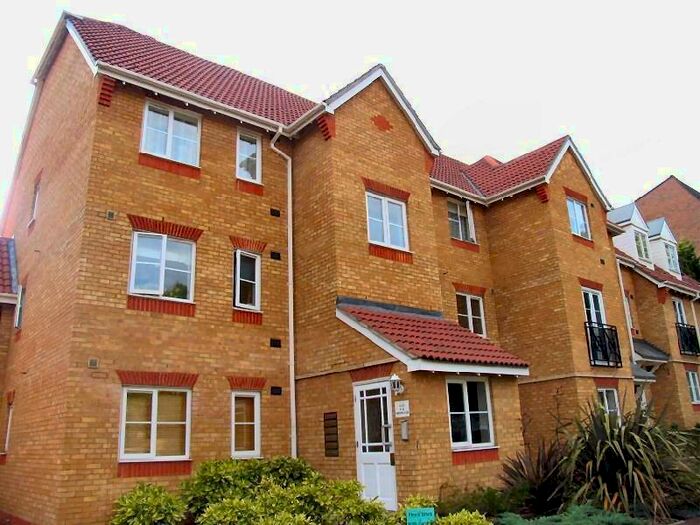 1 Bedroom Apartment To Rent In Woking, Surrey, GU22