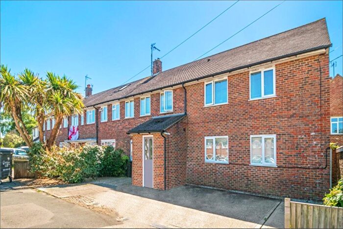 1 Bedroom Semi Detached House To Rent In Oxford Road, Canterbury, CT1