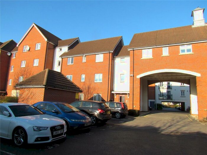 2 Bedroom Apartment To Rent In Hevingham Drive, Chadwell Heath, Romford, RM6