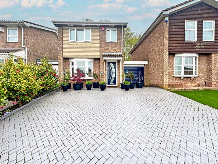 3 Bedroom Terraced House For Sale In St. Christopher Close, West Bromwich, B70