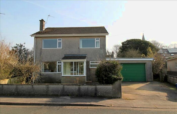 4 Bedroom Detached House For Sale In Orchard Close, Bardsea, LA12