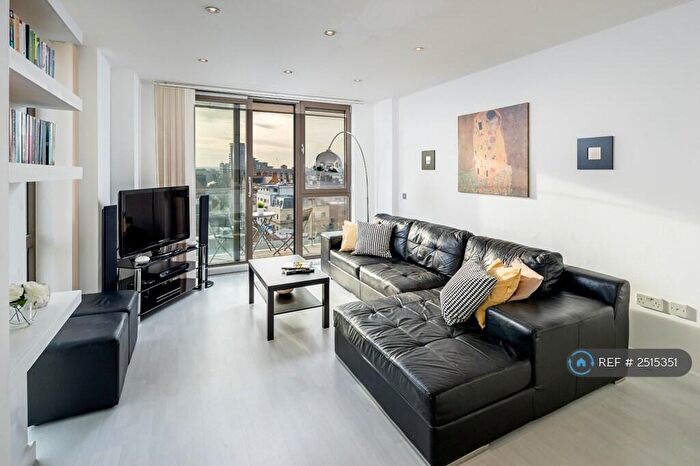 2 Bedroom Flat To Rent In Spencer Way, London, E1