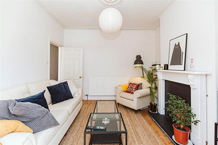 2 Bedroom Terraced House To Rent In Oak Road, Bishopston, Bristol, BS7