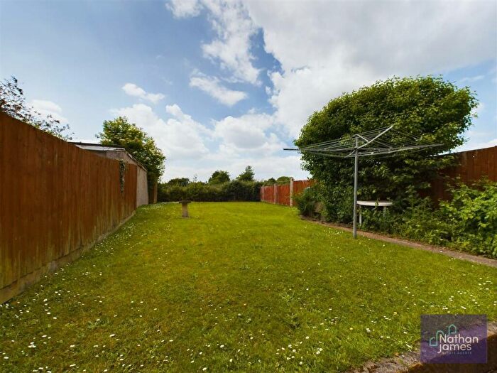 3 Bedroom Detached House For Sale In Longfellow Rd, Caldicot, NP26