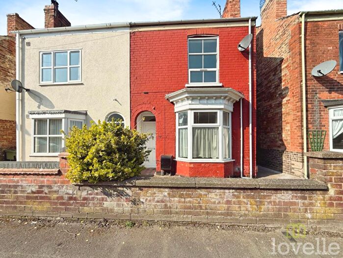 2 Bedroom Semi-Detached House To Rent In Cecil Street, Gainsborough, DN21