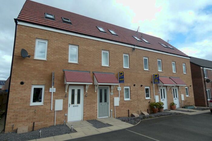 3 Bedroom Town House To Rent In Garcia Drive, Ashington, Northumberland, NE63