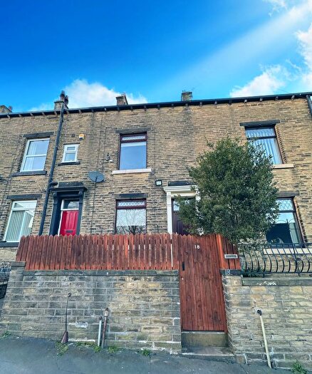 2 Bedroom Terraced House To Rent In Lentilfield Street, Halifax, HX3