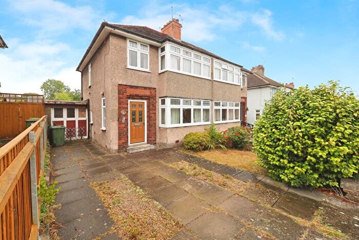 3 Bedroom Semi-Detached House For Sale In Laund Avenue, Belper, DE56