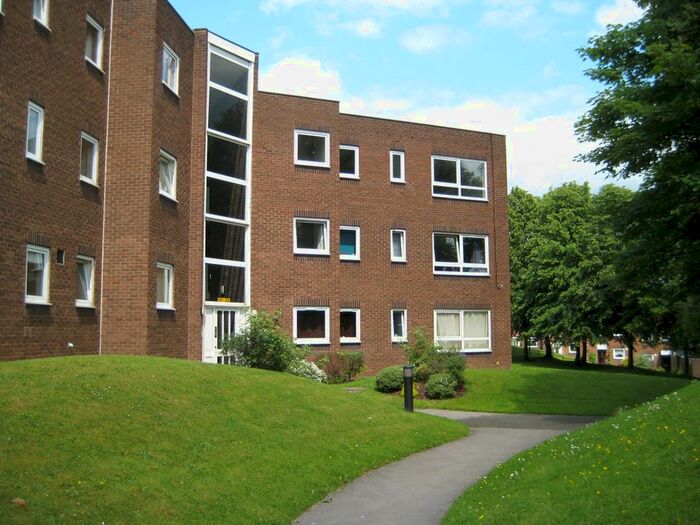 2 Bedroom Flat To Rent In Sunfield, Romiley, Stockport, SK6