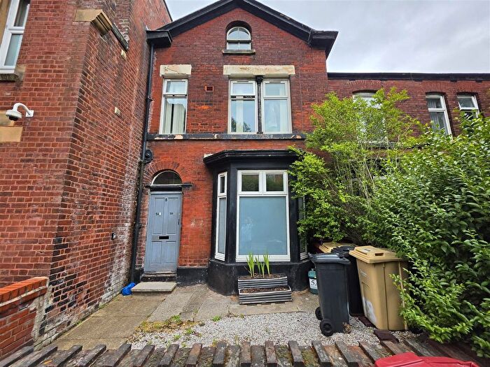 1 Bedroom Flat To Rent In Church Street, Farnworth, Bolton, BL4