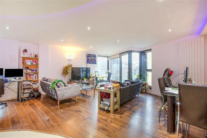 3 Bedroom Flat To Rent In Webber Street, London, SE1