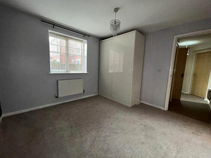 2 Bedroom Flat For Sale In Foster Drive, St James's Village, Gateshead, Tyne And Wear, NE8