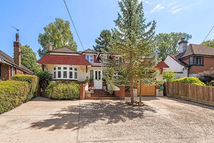 4 Bedroom Detached House For Sale In Orpington By Pass, Badgers Mount, TN14