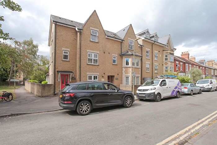 1 Bedroom Flat To Rent In Marlborough Road, Oxford, OX1