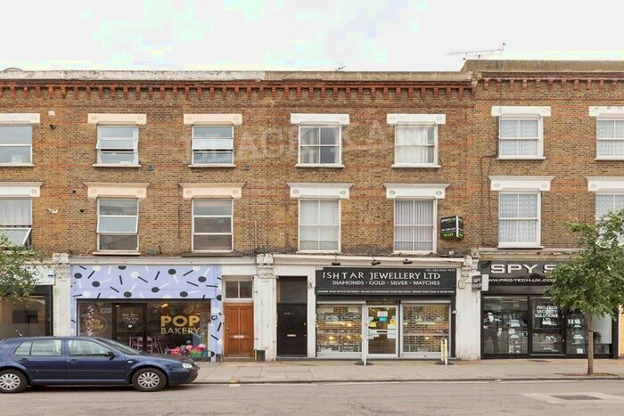 3 Bedroom Flat To Rent In Kilburn Lane, London W10