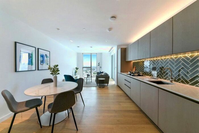 2 Bedroom Flat To Rent In The Atlas Building, Old Street, London, EC1V