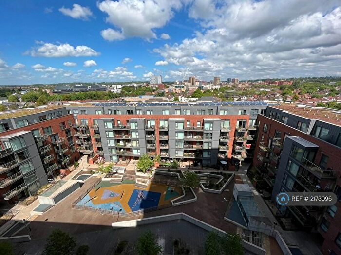 2 Bedroom Flat To Rent In Zenith Close, London, NW9