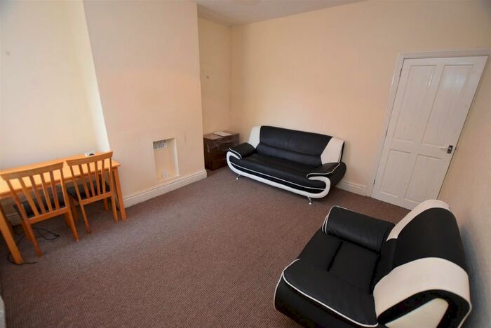 3 Bedroom Terraced House To Rent In Howe Street, Derby, Derbyshire, DE22