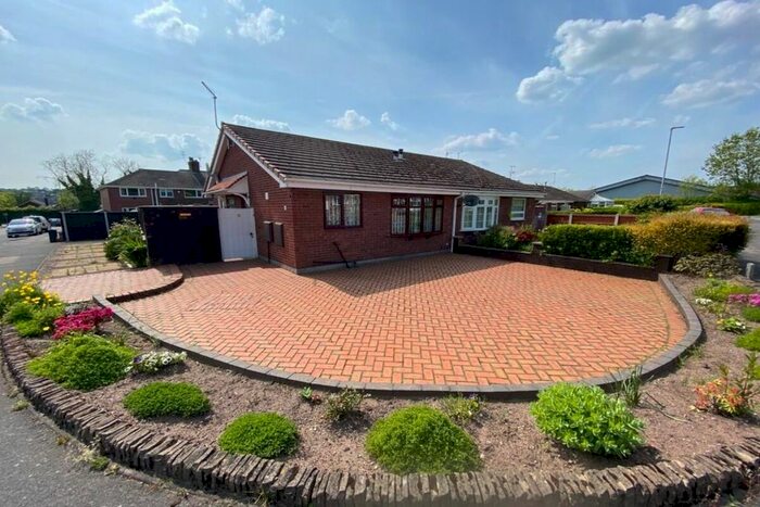 2 Bedroom Bungalow To Rent In Hawthorne Avenue, Stoke-On-Trent ST4