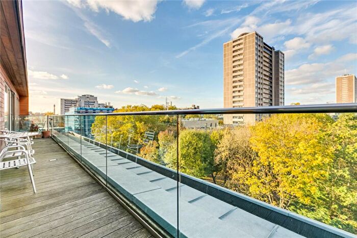 2 Bedroom Flat To Rent In Lever Street, Clerkenwell, EC1V