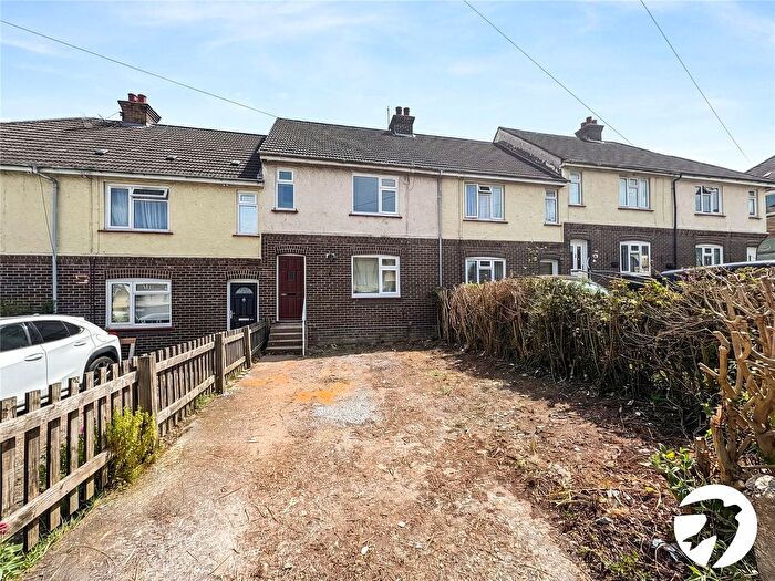 3 Bedroom Terraced House To Rent In Wayfield Road, Chatham, Kent, ME5