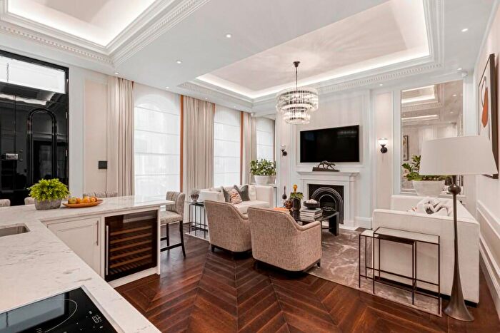 2 Bedroom Flat To Rent In Prince Of Wales Terrace, London, W8