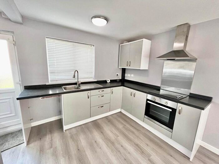 2 Bedroom Semi-Detached House To Rent In Chiswick Square, Sunderland, SR5