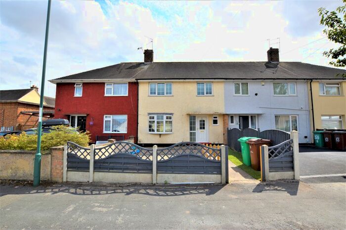 3 Bedroom Semi-Detached House To Rent In Thistledown Road, Clifton, Nottingham, NG11