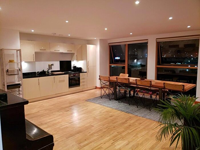 2 Bedroom Flat To Rent In Wick Lane, London, E3