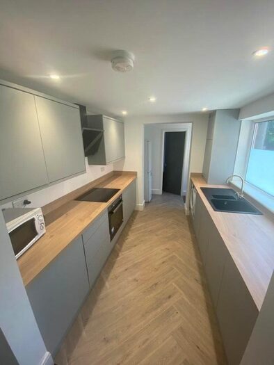 4 Bedroom Flat To Rent In Exmouth Street, Hull HU5