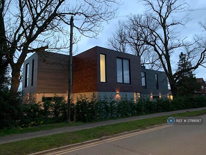 3 Bedroom Detached House To Rent In El Avila, Chester, CH4