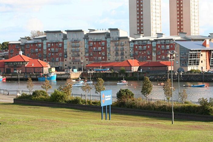 2 Bedroom Flat To Rent In River View, City Centre, Sunderland, SR1