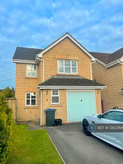3 Bedroom Detached House To Rent In Barn Owl Road, Chippenham, SN14