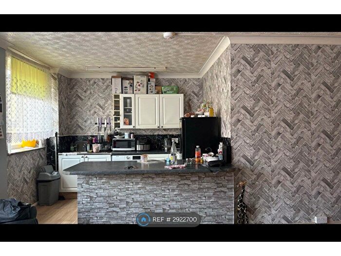 2 Bedroom Flat To Rent In Orange Grove, Wisbech, PE13