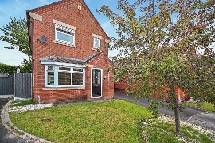 3 Bedroom Detached House For Sale In Stradbroke Close, Warrington, WA3