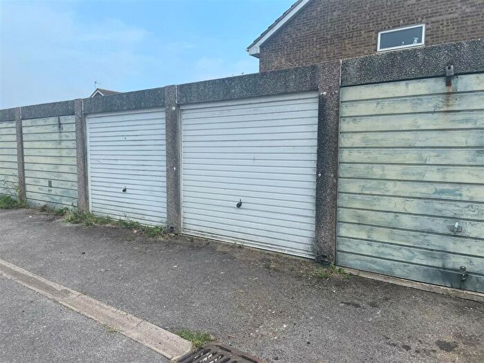 Garage / Parking To Rent In Montreal Way, Worthing, BN13