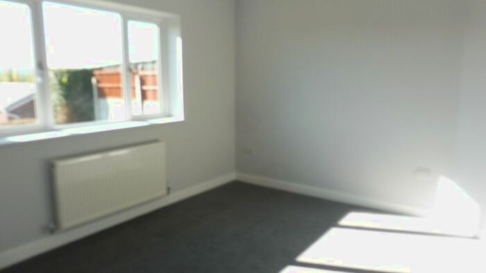 2 Bedroom Detached Bungalow To Rent In Church Street, Bolton Upon Dearne, S63