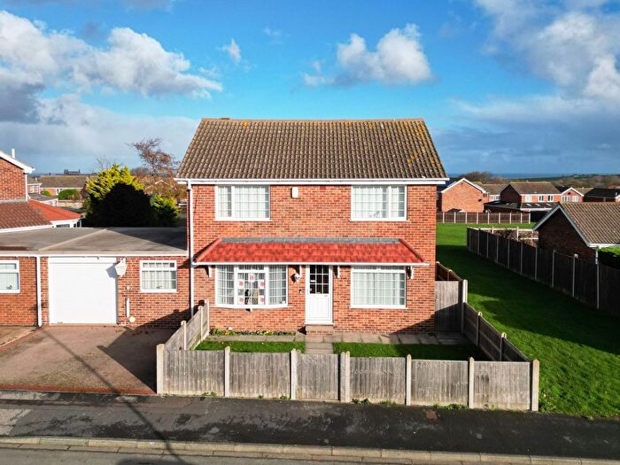 4 Bedroom Detached House For Sale In Muncaster Way, Whitby, YO22
