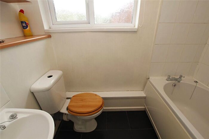 1 Bedroom Apartment To Rent In Aldborough Close, Eastleaze, Westlea, Swindon, SN5