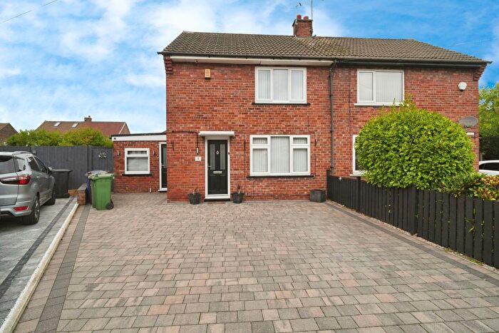 2 Bedroom Semi-Detached House For Sale In Carlton Close, Wigan, WN4