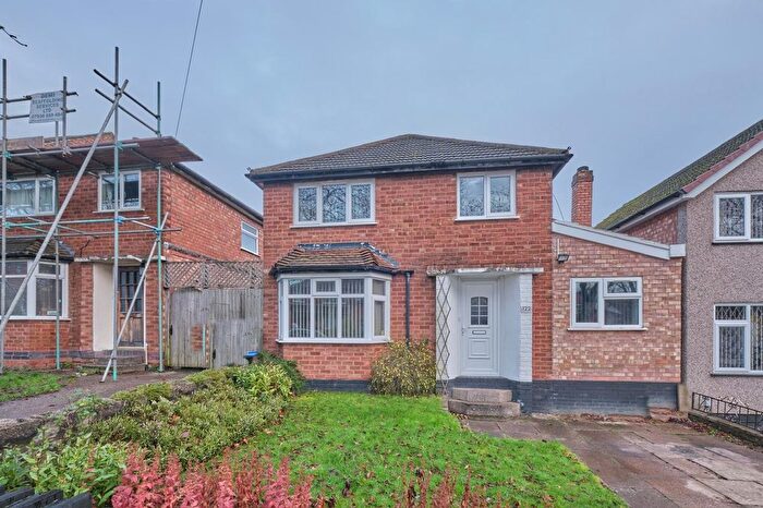 4 Bedroom Detached House For Sale In Eastwood Road, Great Barr, Birmingham, B43