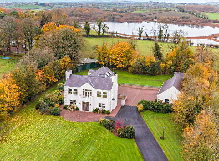 3 Bedroom Detached House For Sale In Lough Road, Lisburn, BT27