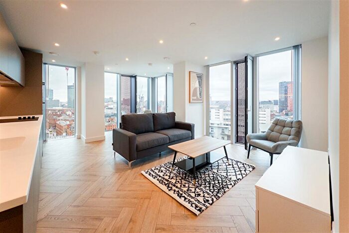 2 Bedroom Apartment To Rent In One Port Street, M1