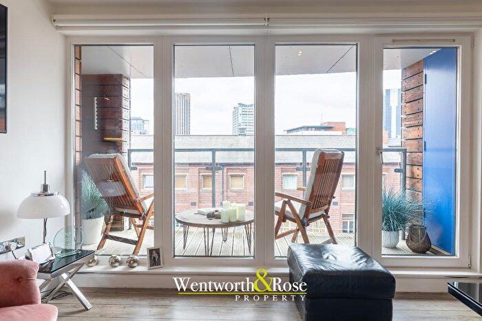 2 Bedroom Apartment For Sale In Washington Wharf, Granville Street, Birmingham, B1