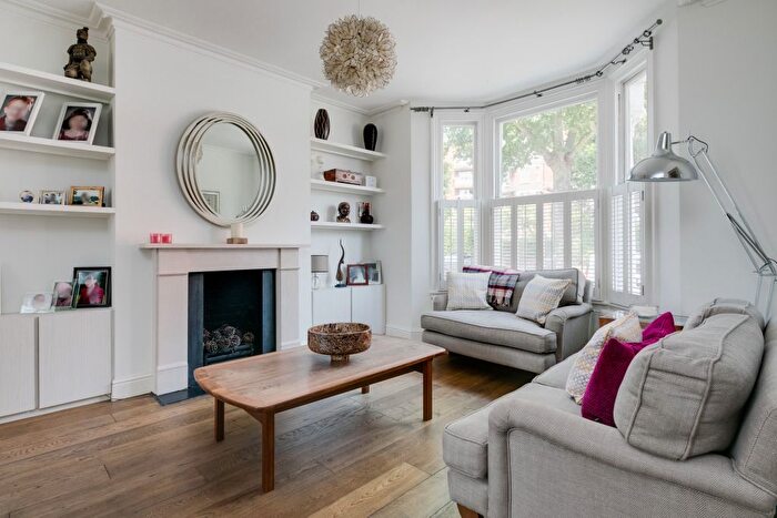 4 Bedroom Terraced House For Sale In Ashburnham Road, Chelsea, London, SW10