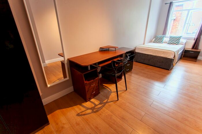 3 Bedroom Flat To Rent In St. Annes Court, St. Anne Street, Liverpool L3