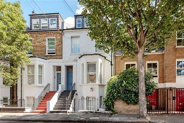 1 Bedroom Flat To Rent In Rockley Road, London, W14